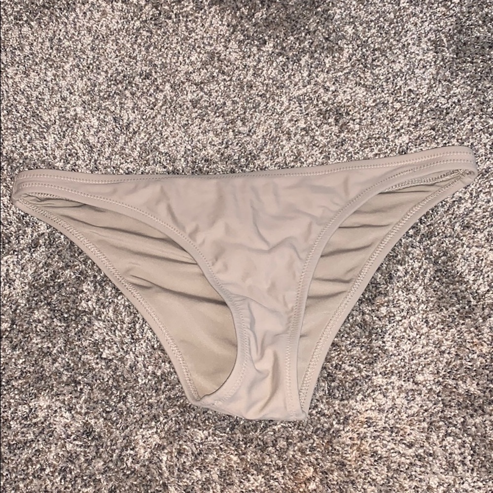 Cheeky swim bottoms (AERIE)